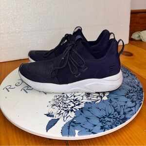 Fabletics Zuma Studio Sneakers Women’s 6 Navy Athletic Training Running Shoes